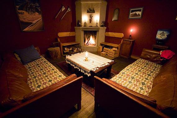 Hotel Des Alpes - Skiers & Bikers Lodge Ла Грав Екстериор снимка