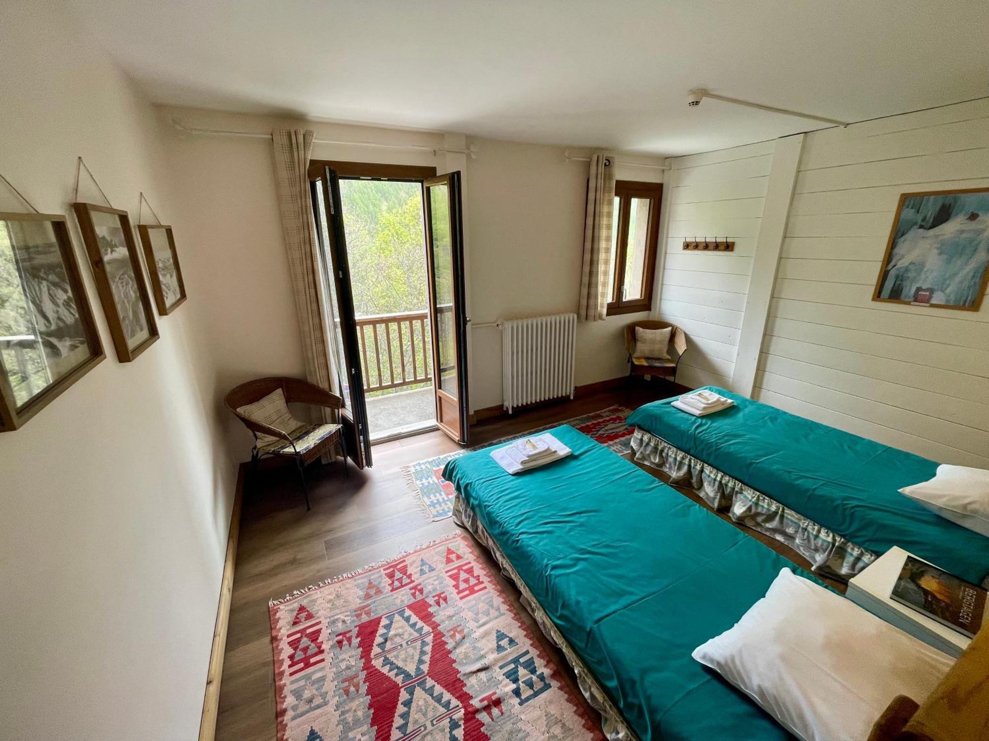 Hotel Des Alpes - Skiers & Bikers Lodge Ла Грав Екстериор снимка