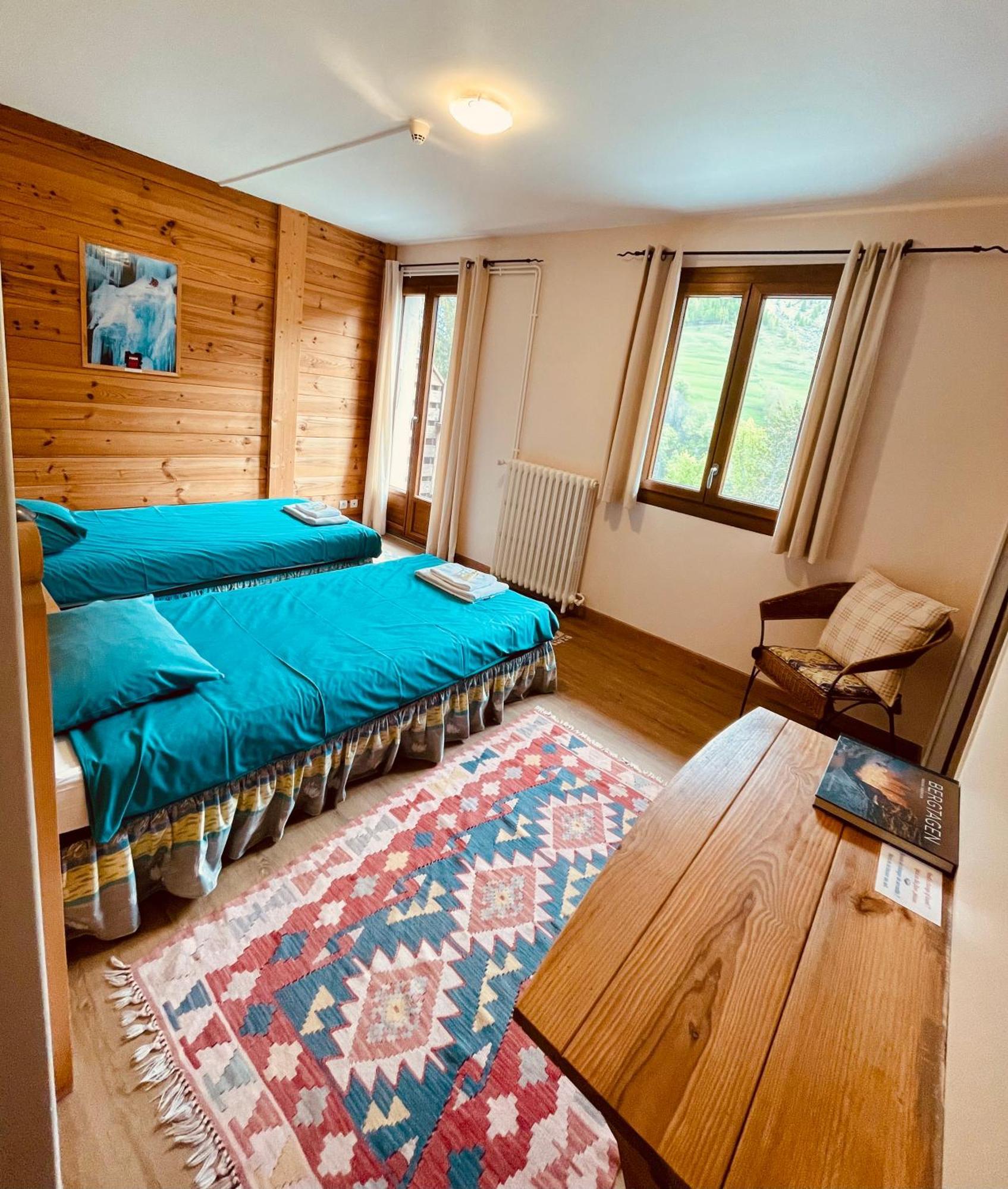 Hotel Des Alpes - Skiers & Bikers Lodge Ла Грав Екстериор снимка