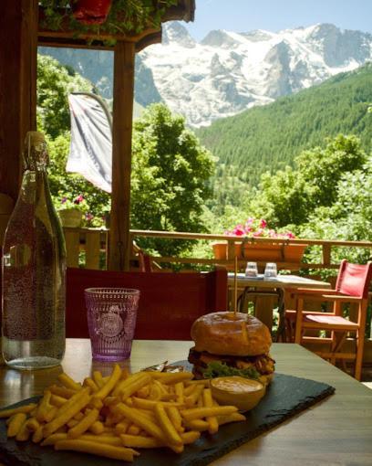 Hotel Des Alpes - Skiers & Bikers Lodge Ла Грав Екстериор снимка